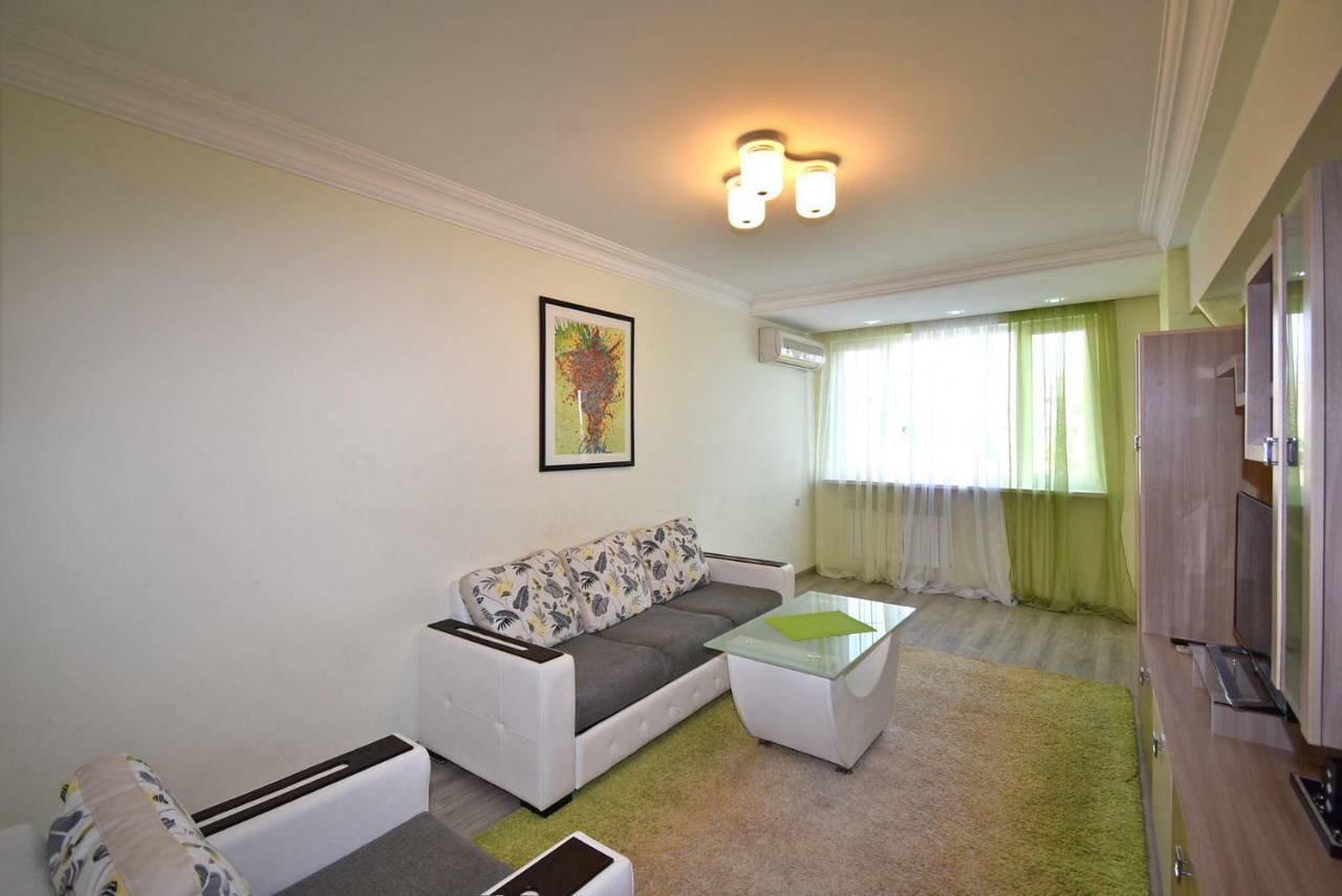 Perfect Apartment In Center Of Yerevan City Екстер'єр фото