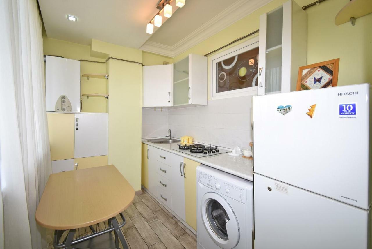 Perfect Apartment In Center Of Yerevan City Екстер'єр фото